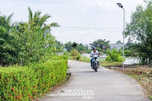 Người dân Tân Hưng chung tay xây dựng NTM