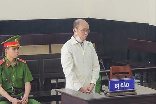 Lãnh 13 năm tù vì dùng chĩa đâm chết anh ruột từ mâu thuẫn nhổ 4 cây chuối