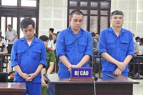 Bản án thích đáng cho 'bộ sậu' nhận hối lộ gần 2,8 tỷ đồng