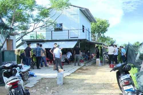 Vụ đánh bạc ở khu vực chòi canh hồ nuôi tôm: Khởi tố 11 bị can, truy nã 1 đối tượng