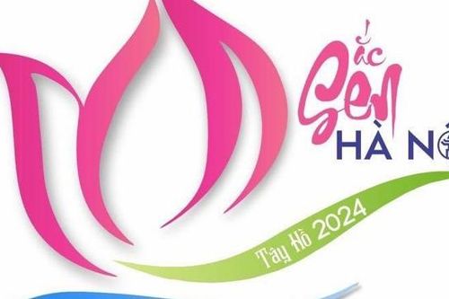 Tôn vinh giá trị sen Tây Hồ