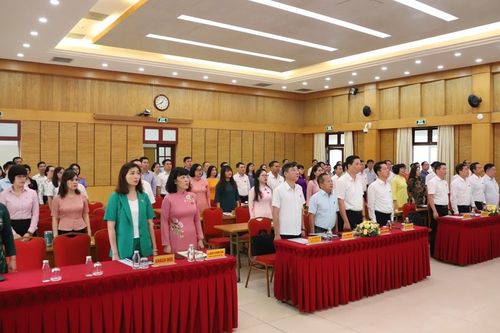 Lắng nghe ý kiến từ cơ sở để có những giải pháp phù hợp, thiết thực