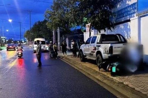 Gặp nạn trên đường