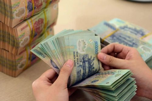 Chính phủ yêu cầu triển khai kịp thời cải cách chính sách tiền lương