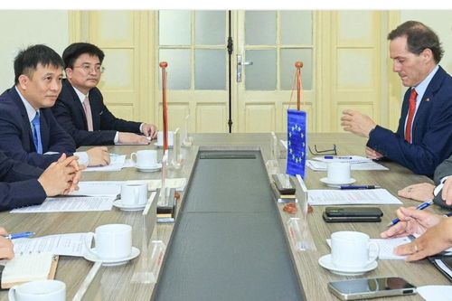 Liên minh Châu Âu sẽ hỗ trợ ngành giao thông Việt Nam chuyển đổi xanh