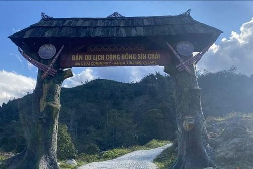 Hàng loạt tuyến, điểm du lịch ở Lào Cai bị đề nghị thu hồi quyết định công nhận