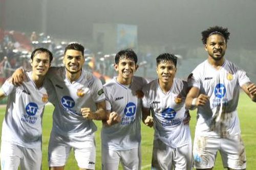 Nam Định có cơ hội nâng cúp tại Thiên Trường