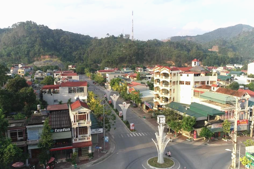 Nâng cao đời sống cho đồng bào dân tộc từ phát triển kinh tế rừng