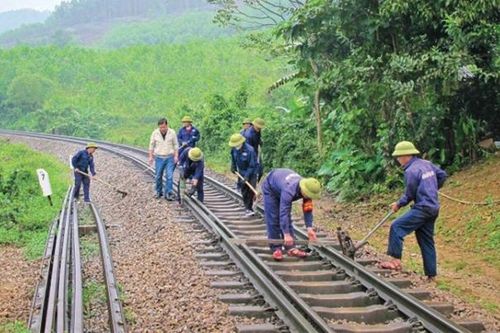 Nhiều gói thầu do Ban Quản lý dự án đường sắt làm chủ đầu tư có tỷ lệ tiết kiệm ngân sách 'siêu thấp'