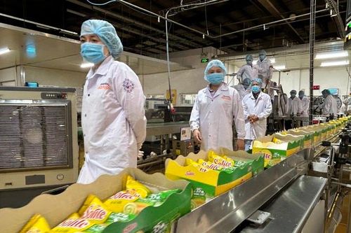 KIDO (KDC) dự định mua 77% Hùng Vương Plaza trong Quý 3
