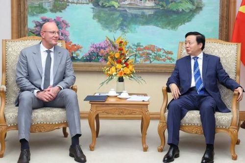 Phó Thủ tướng Trần Hồng Hà tiếp Phó Thủ tướng Liên bang Nga Dmitry Nikolayevich Chernyshenko