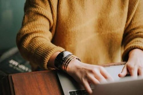 Nữ nhân viên kiện công ty vì không giao việc dù vẫn được trả lương suốt 20 năm