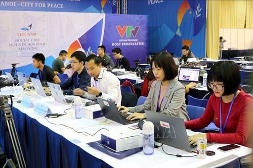 Đào tạo báo chí trong kỷ nguyên số - Bài cuối: Giải bài toán về nhân lực chuyển đổi số toàn diện cho báo chí
