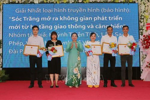 Vinh danh 51 tác phẩm báo chí xuất sắc tỉnh Sóc Trăng