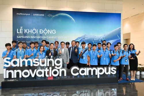 Ngành Marketing trường Đại học CMC thu hút Gen Z bởi chương trình đào tạo thực chiến chuẩn quốc tế