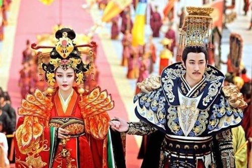 Tên thật của Võ Tắc Thiên - nữ hoàng đế đầu tiên trong lịch sử phong kiến Trung Quốc là gì?