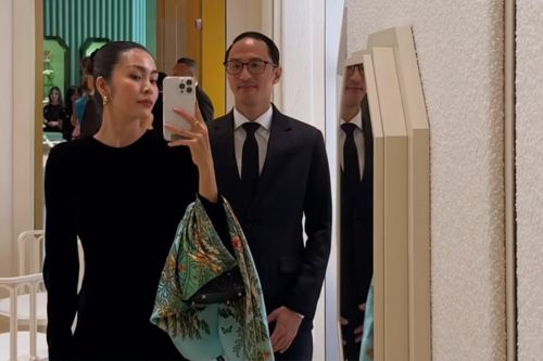 Tăng Thanh Hà cho ông xã Louis Nguyễn 'lên sóng'