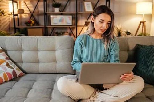 Điều gì sẽ xảy ra với cơ thể khi ngồi quá lâu mỗi ngày?