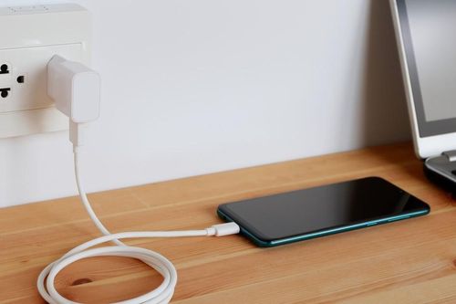 Android đang định nghĩa lại công nghệ sạc nhanh?