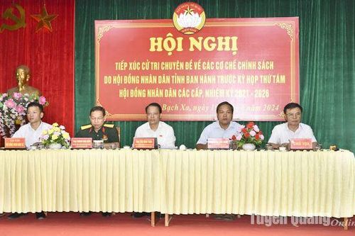 Đại biểu HĐND tỉnh tiếp xúc cử tri tại Hàm Yên