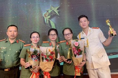 Những nhà báo không chuyên ở Công an tỉnh Sơn La