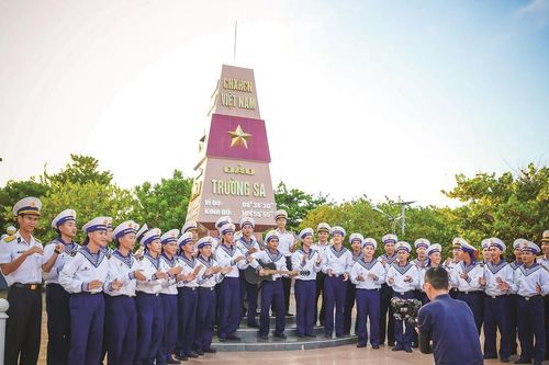 Tác nghiệp ở Trường Sa