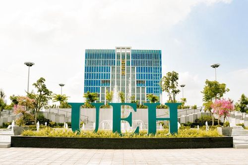 Đại học Kinh tế Thành phố Hồ Chí Minh công bố điểm chuẩn 3 phương thức xét tuyển sớm