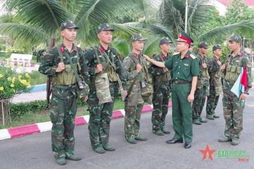 Tự hào truyền thống, lập nhiều thành tích, chiến công mới
