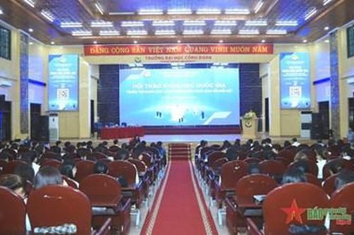 Đề xuất chuyển đổi nhân lực xanh theo hướng không gây xáo trộn