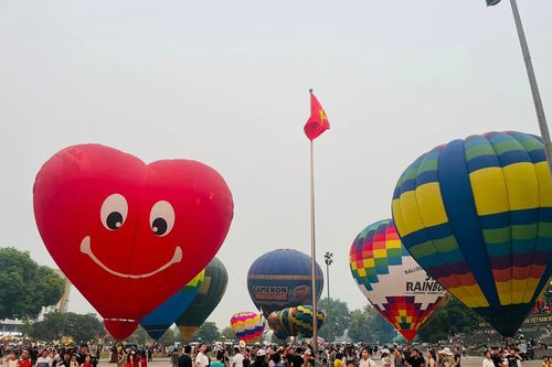 Trên 1,8 triệu lượt khách du lịch tham quan, nghỉ dưỡng ở Tuyên Quang