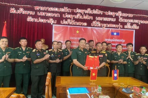 Hội đàm giữa Bộ Chỉ huy BĐBP Thanh Hóa và Bộ Chỉ huy Quân sự tỉnh Hủa Phăn (Lào)