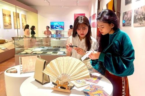 Từ 'người kết nối' đến 'nhân vật quyền lực'