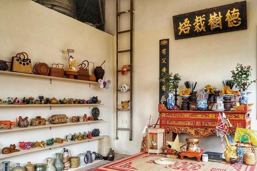 Điều đặc biệt trong căn nhà kiến trúc Pháp cổ giữa Hà Nội