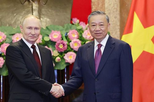 Chủ tịch nước Tô Lâm hội đàm với Tổng thống Nga Vladimir Putin