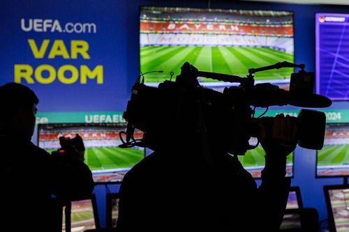 Nhờ AI, công nghệ VAR tại Euro 2024 nhanh gấp đôi so với World Cup 2022