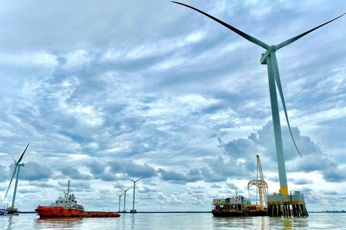PVS dự kiến ngừng chia cổ tức tiền mặt, dồn vốn xuất khẩu điện gió sang Singapore