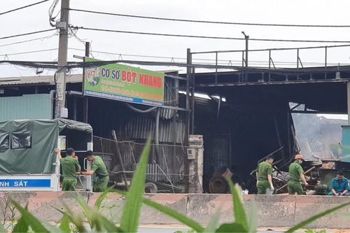 Vừa thoát ra ngoài an toàn lại quay lại dập đám cháy, 2 công nhân không qua khỏi