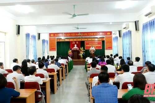 Bồi dưỡng cán bộ dự nguồn Ban Chấp hành Đảng bộ và các chức danh lãnh đạo, quản lý huyện Lang Chánh