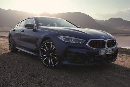 Ưu đãi tương đương 50% phí trước bạ khi mua xe BMW