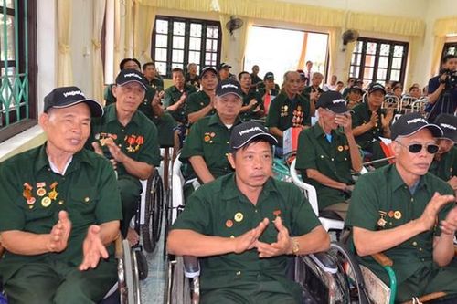 Đề xuất tặng quà cho hơn 12.000 gia đình người có công trực tiếp tham gia giải phóng Thủ đô 1954