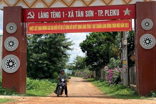 Đổi thay làng Têng 1
