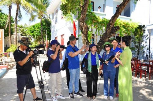 Chuyện tác nghiệp ở Trường Sa