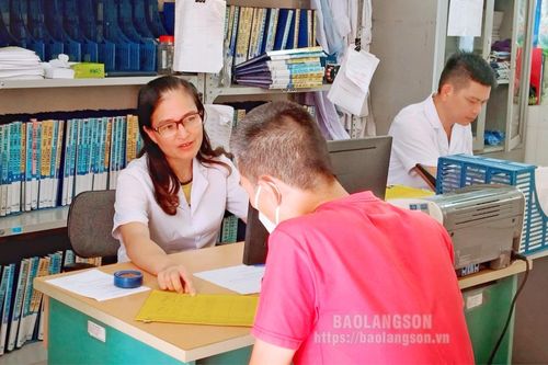 Duy trì điều trị Methadone thay thế các chất gây nghiện: Một 'mũi tên' trúng nhiều đích