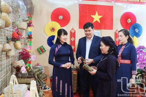 Khơi dậy khát vọng vươn lên trên miền đất khó