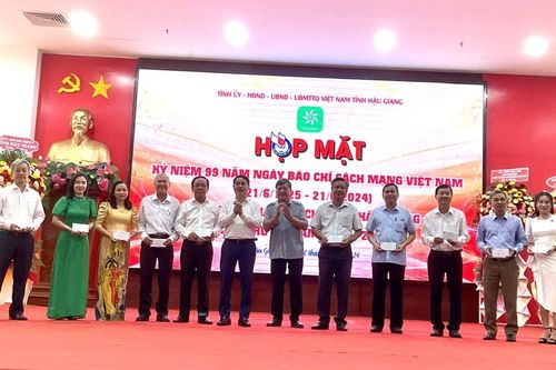 Hậu Giang: Mong muốn báo chí đồng hành, góp phần vào sự phát triển chung của tỉnh
