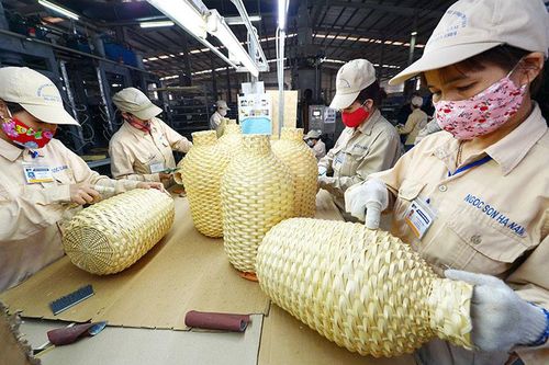 Doanh nghiệp nhỏ và siêu nhỏ có thể được hưởng thuế suất thuế thu nhập doanh nghiệp 15 - 17%, thay vì mức 20% 'cào bằng' như hiện nay