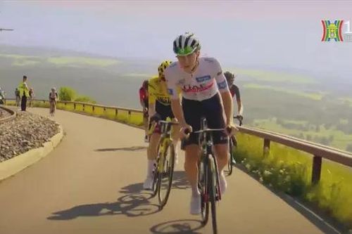 Chặng đua mở màn Tour De France 2024 diễn ra tại Italia