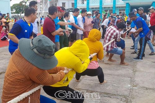 Sôi nổi hoạt động kỷ niệm 68 năm thành lập huyện