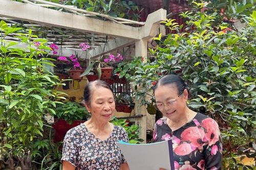 Bài tham dự cuộc thi 'Kỷ niệm 70 năm Ngày Giải phóng Thủ đô: Ký ức tự hào': Hà Nội linh thiêng - nơi khơi nguồn sức mạnh dân tộc Bài 2: Phụ nữ đảm đang của Thủ đô thanh lịch