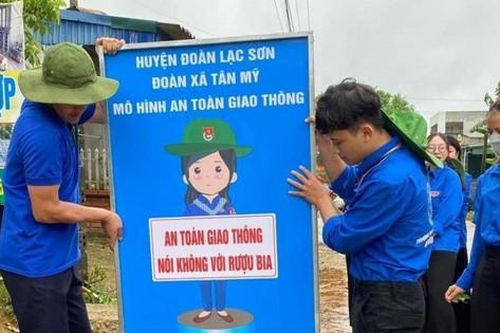 Phát động cuộc thi 'Dấu ấn 25 năm Chiến dịch Thanh niên tình nguyện hè'